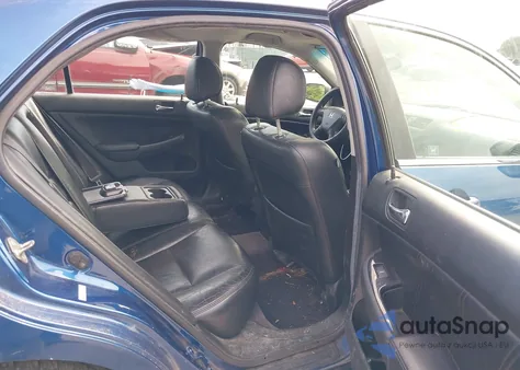 2006 Honda Accord 3.0 Ex z USA, uszkodzony, nr VIN 1HGCM65526A054266